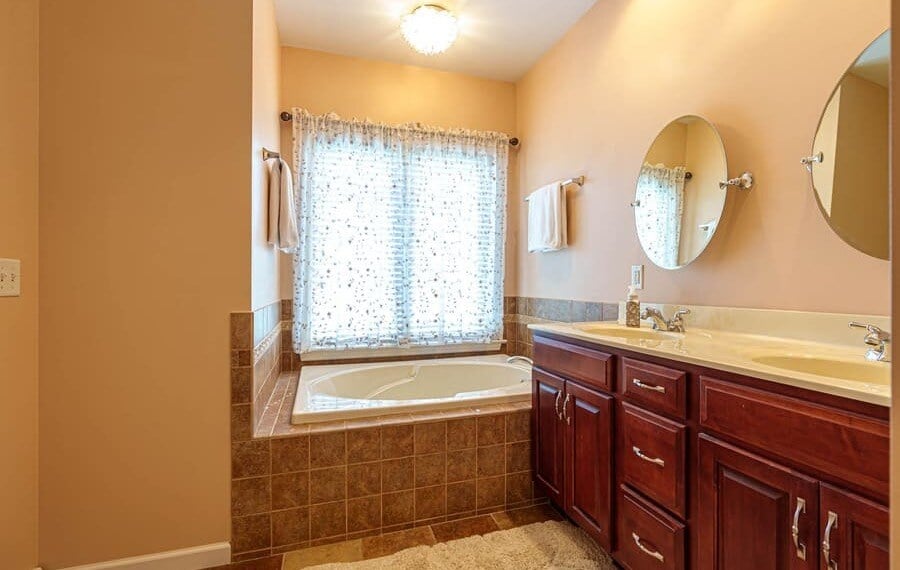 Lampeter-Strasburg primary bathroom remodel before