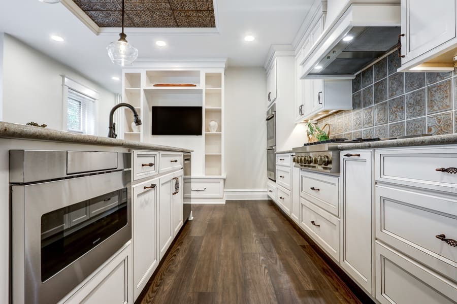 Lancaster Kitchen Remodel with LVP flooring